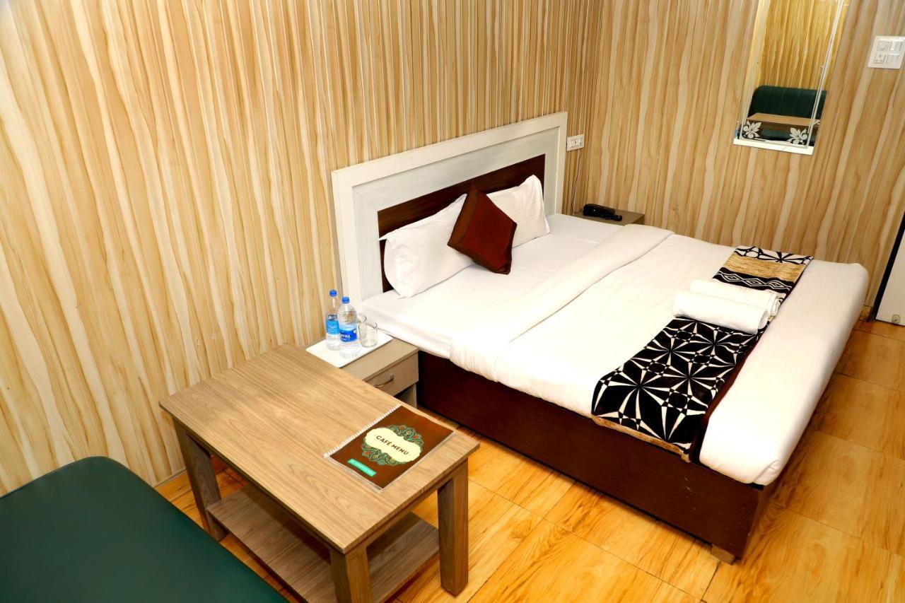 Hotel The Mountain View Rishikesh Exterior photo